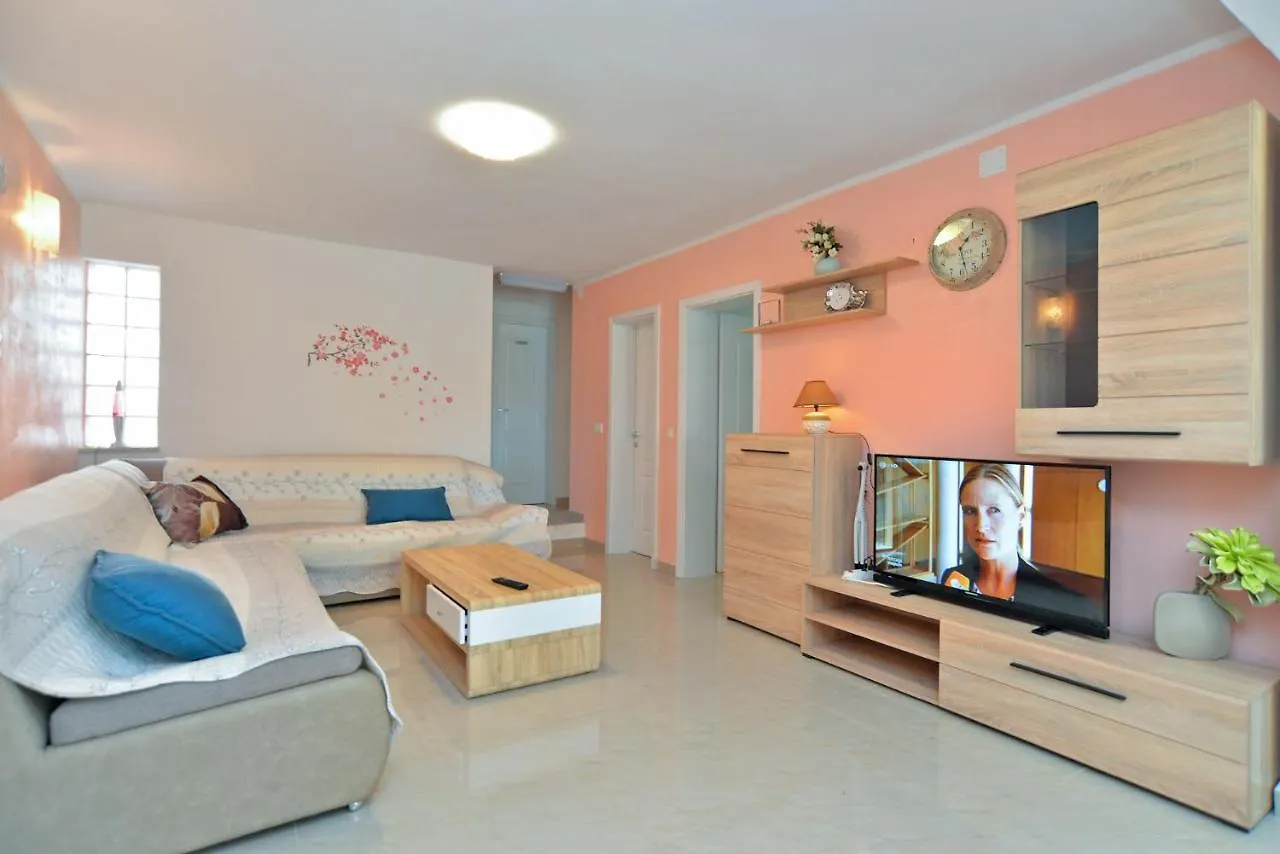 Villa Valbandon 1719 Fazana Holiday home