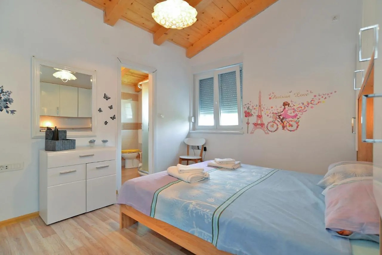 Holiday home Villa Valbandon 1719 Fazana