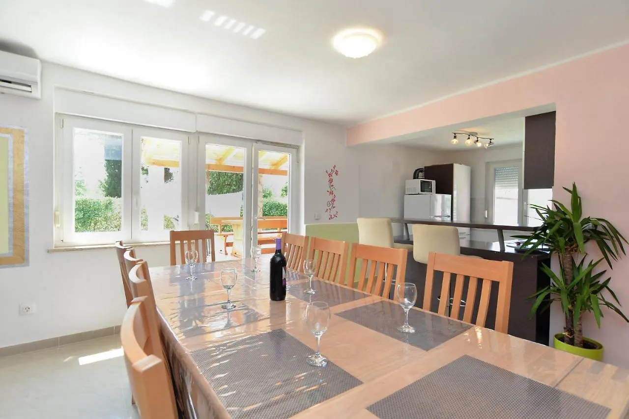 Villa Valbandon 1719 Fazana 0*,  Croatia